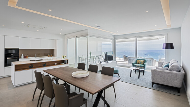 Royal Hideaway Corales Suites